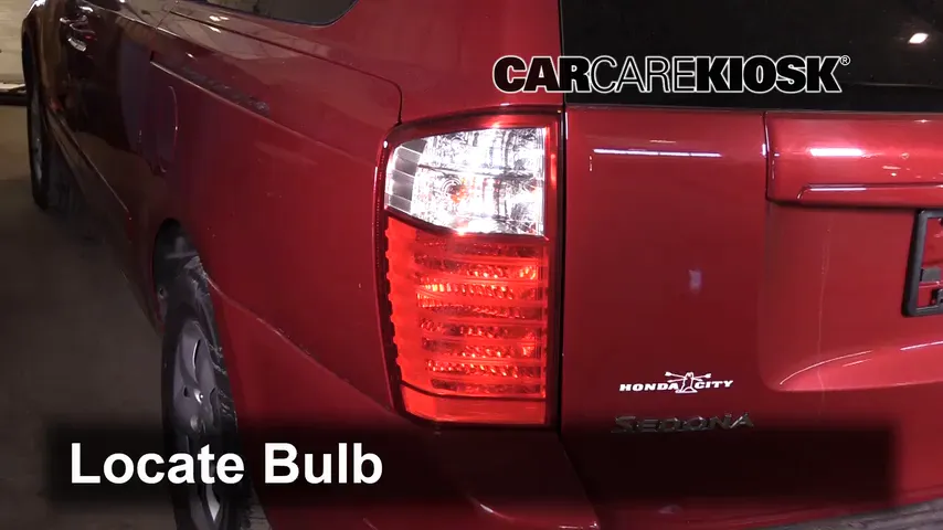 2009 Kia Sedona LX 3.8L V6 Lights